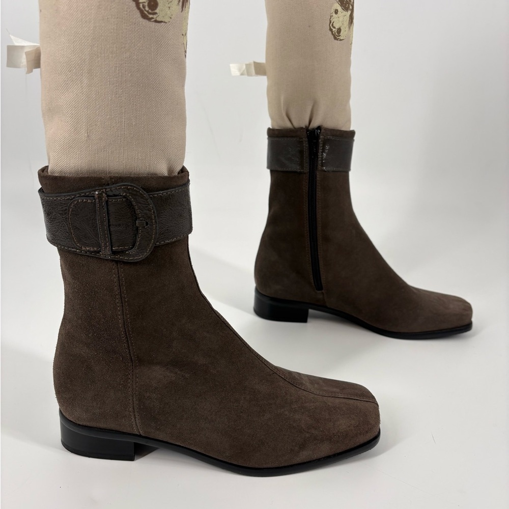 La Canadienne Women’s Suede Boots (SB10)